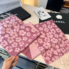 🆕 【CHANEL·香奈儿 】喜欢有颜值,高质量的亲可入手,名媛单品,无论怎么搭配都是满满的气质感,100%极品山羊绒水 🆕 【CHANEL·香奈儿 】喜欢有颜值,高质量的亲可入手,名媛单品,无论怎么搭配都是满满的气质感,100%极品山羊绒水