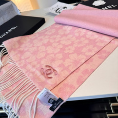 🆕 【CHANEL·香奈儿 】喜欢有颜值,高质量的亲可入手,名媛单品,无论怎么搭配都是满满的气质感,100%极品山羊绒水 🆕 【CHANEL·香奈儿 】喜欢有颜值,高质量的亲可入手,名媛单品,无论怎么搭配都是满满的气质感,100%极品山羊绒水