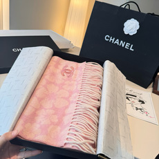 🆕 【CHANEL·香奈儿 】喜欢有颜值,高质量的亲可入手,名媛单品,无论怎么搭配都是满满的气质感,100%极品山羊绒水 🆕 【CHANEL·香奈儿 】喜欢有颜值,高质量的亲可入手,名媛单品,无论怎么搭配都是满满的气质感,100%极品山羊绒水