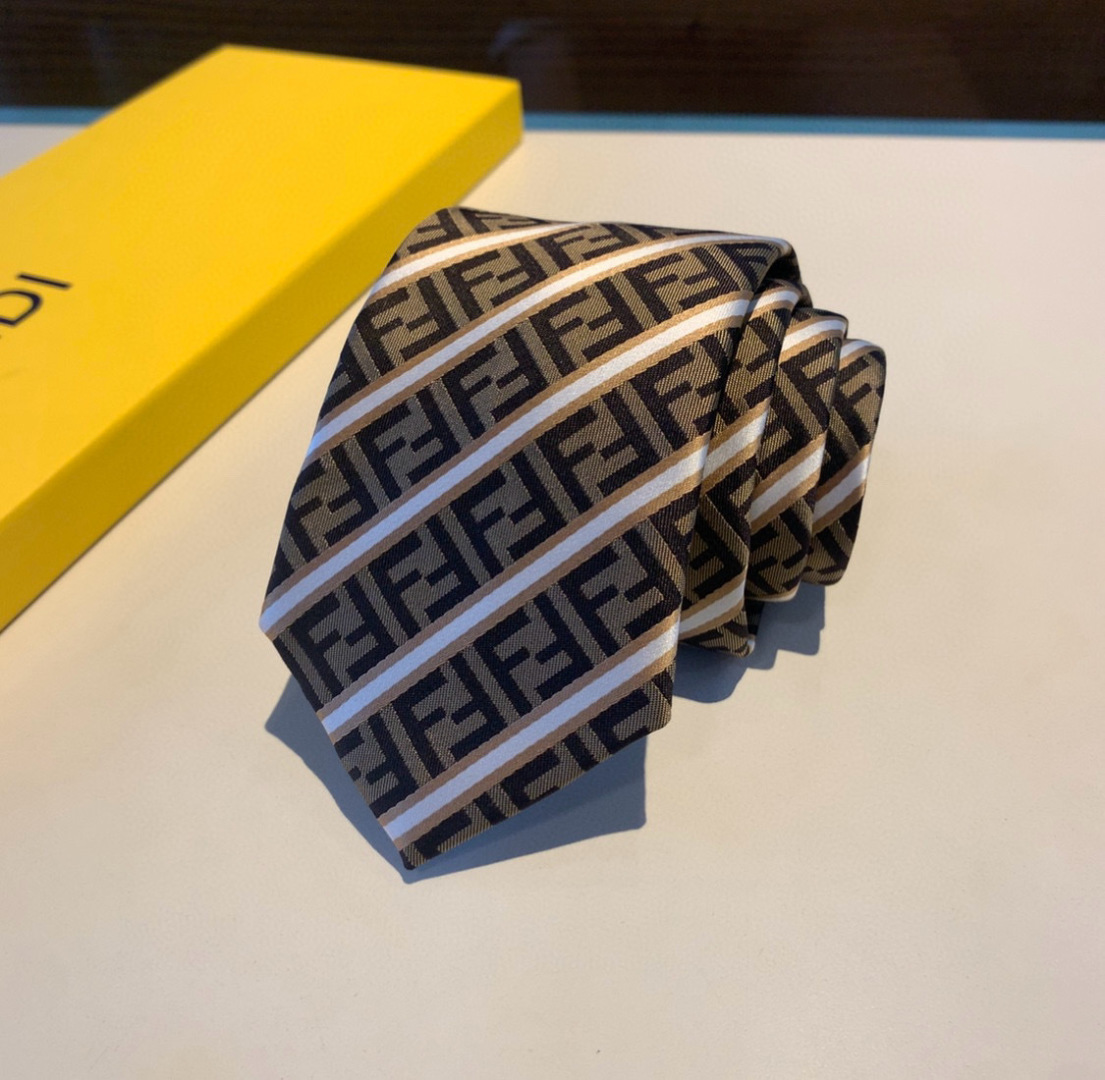 特 👏👏 这款绝了，实物真的很美，男士芬迪爆款领带👔👔，稀有😻😻展现精湛手工与时尚优雅的理想选择，这款采