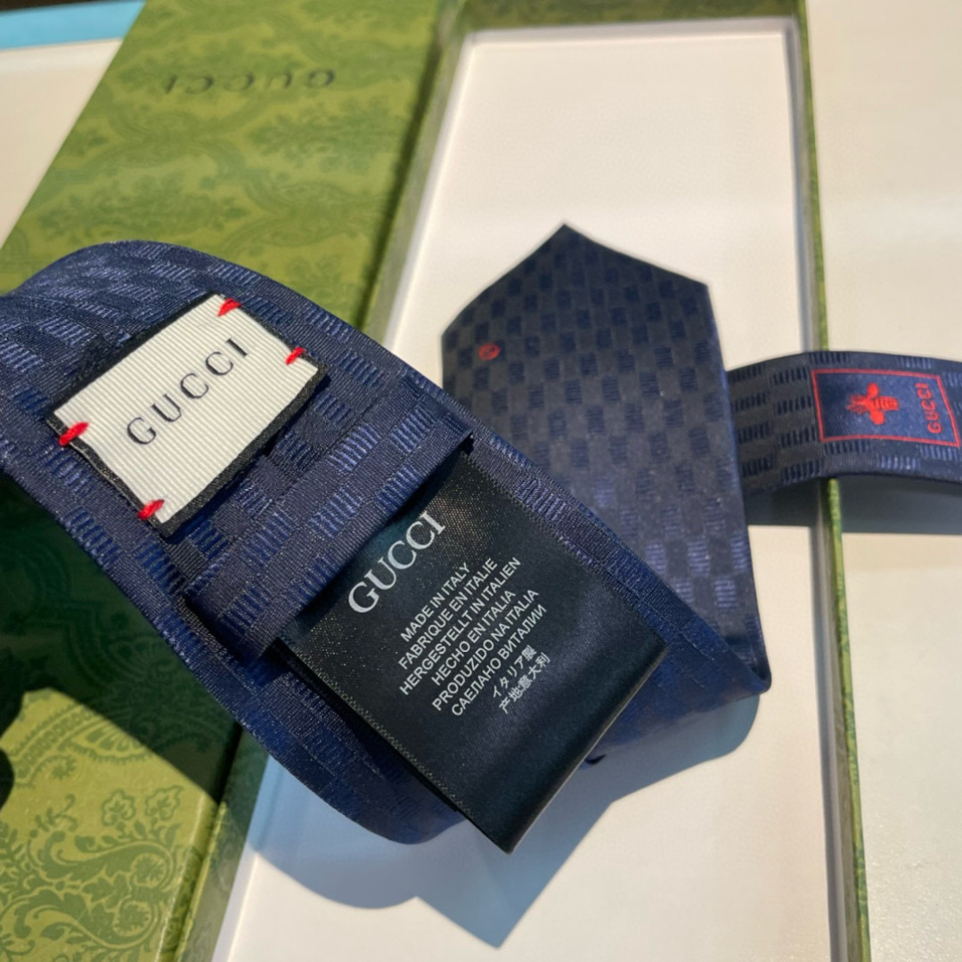 特批 G家专柜新款【GG标识印花领带】男士领带👔👔，稀有采用经典小G LOGO提花展现精湛手工与时尚优雅