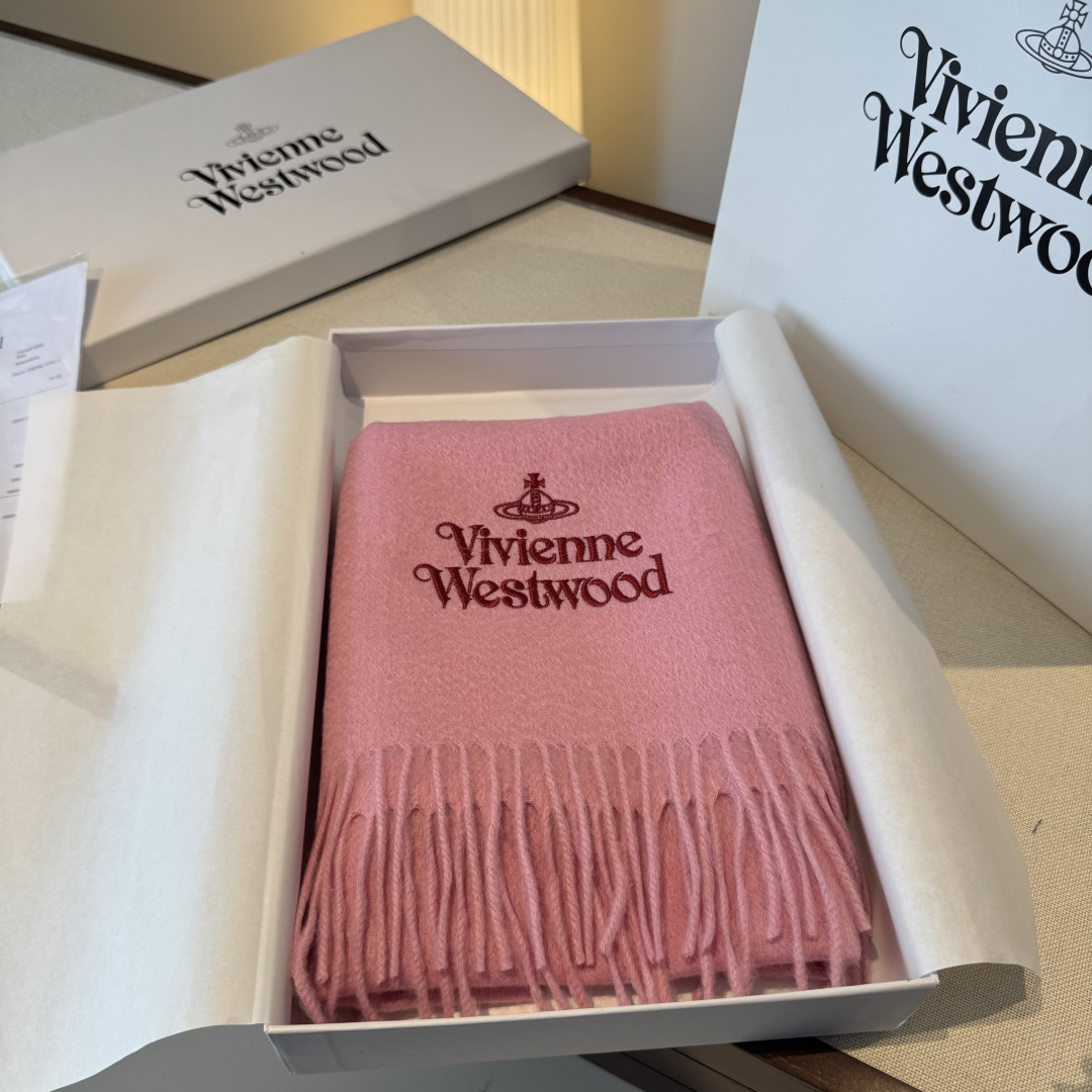 🐂独一无二的绝对牛货♥️美化心了好吗！我爱S的vivienne westwood维维安·西太后出口原单围巾🧣而且是限量款