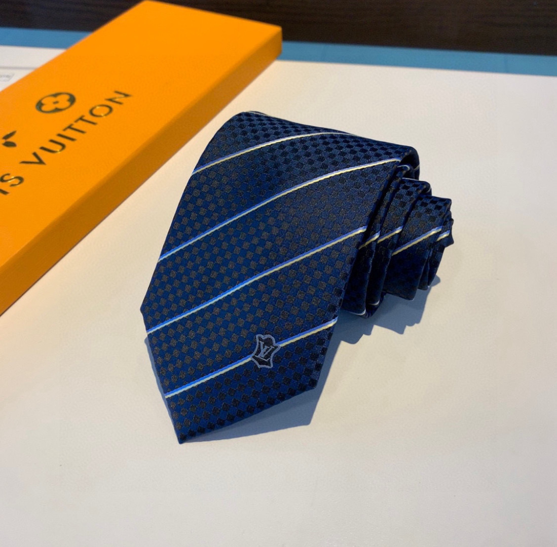配包装 LV专柜同步出货啦‼ 男士领带系列【ECU领带】👔👔，稀有😻😻展现精湛手工与时尚优雅的理想选择，