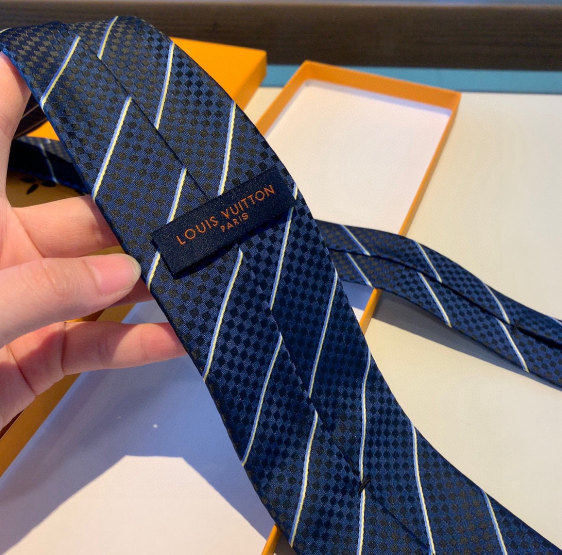 配包装 LV专柜同步出货啦‼ 男士领带系列【ECU领带】👔👔，稀有😻😻展现精湛手工与时尚优雅的理想选择，