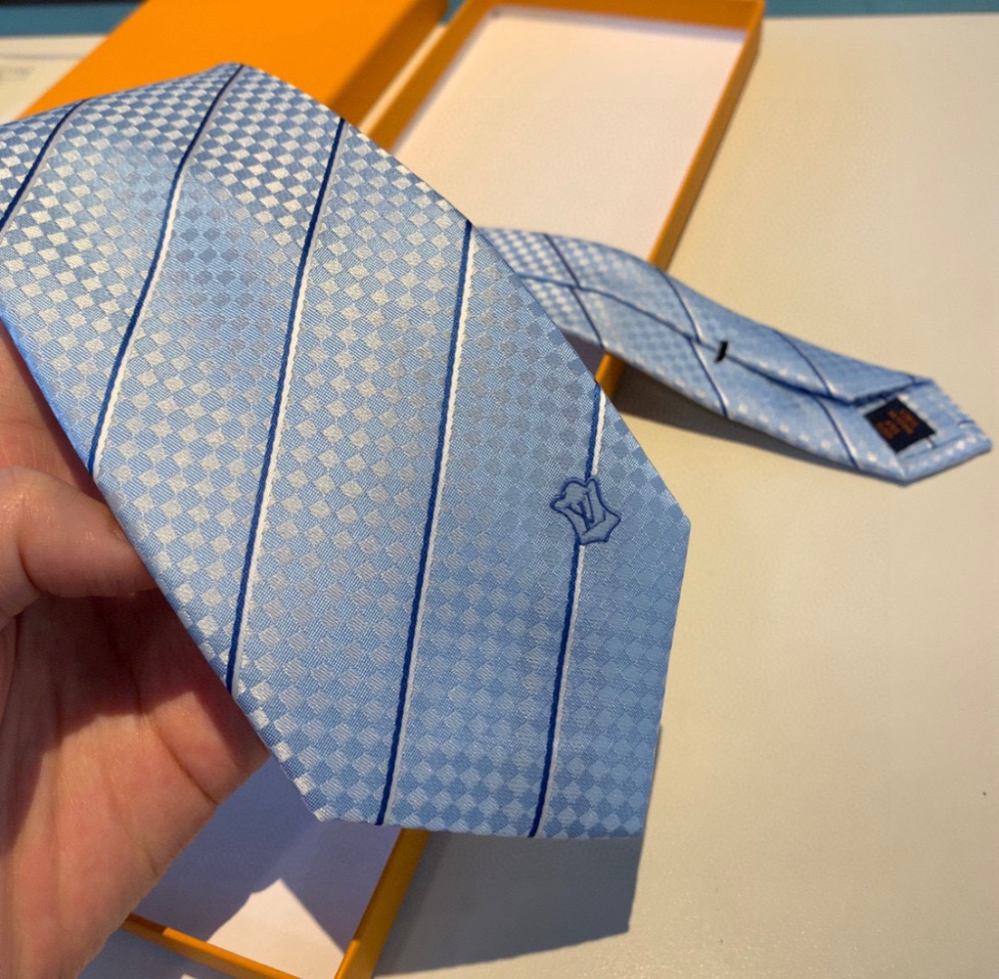 配包装 LV专柜同步出货啦‼ 男士领带系列【ECU领带】👔👔，稀有😻😻展现精湛手工与时尚优雅的理想选择，