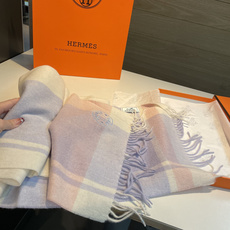 🆕Hermes · 爱马仕❗️怒赞自留▪️❗️我们的男款围巾且买且珍惜~~男款真的很少,一年也就出几款,都是出口订单所以 🆕Hermes · 爱马仕❗️怒赞自留▪️❗️我们的男款围巾且买且珍惜~~男款真的很少,一年也就出几款,都是出口订单所以