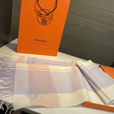 🆕Hermes · 爱马仕❗️怒赞自留▪️❗️我们的男款围巾且买且珍惜~~男款真的很少,一年也就出几款,都是出口订单所以 🆕Hermes · 爱马仕❗️怒赞自留▪️❗️我们的男款围巾且买且珍惜~~男款真的很少,一年也就出几款,都是出口订单所以