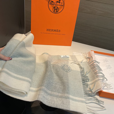 🆕Hermes · 爱马仕❗️怒赞自留▪️❗️我们的男款围巾且买且珍惜~~男款真的很少,一年也就出几款,都是出口订单所以 🆕Hermes · 爱马仕❗️怒赞自留▪️❗️我们的男款围巾且买且珍惜~~男款真的很少,一年也就出几款,都是出口订单所以