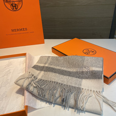 🆕Hermes · 爱马仕❗️怒赞自留▪️❗️我们的男款围巾且买且珍惜~~男款真的很少,一年也就出几款,都是出口订单所以 🆕Hermes · 爱马仕❗️怒赞自留▪️❗️我们的男款围巾且买且珍惜~~男款真的很少,一年也就出几款,都是出口订单所以