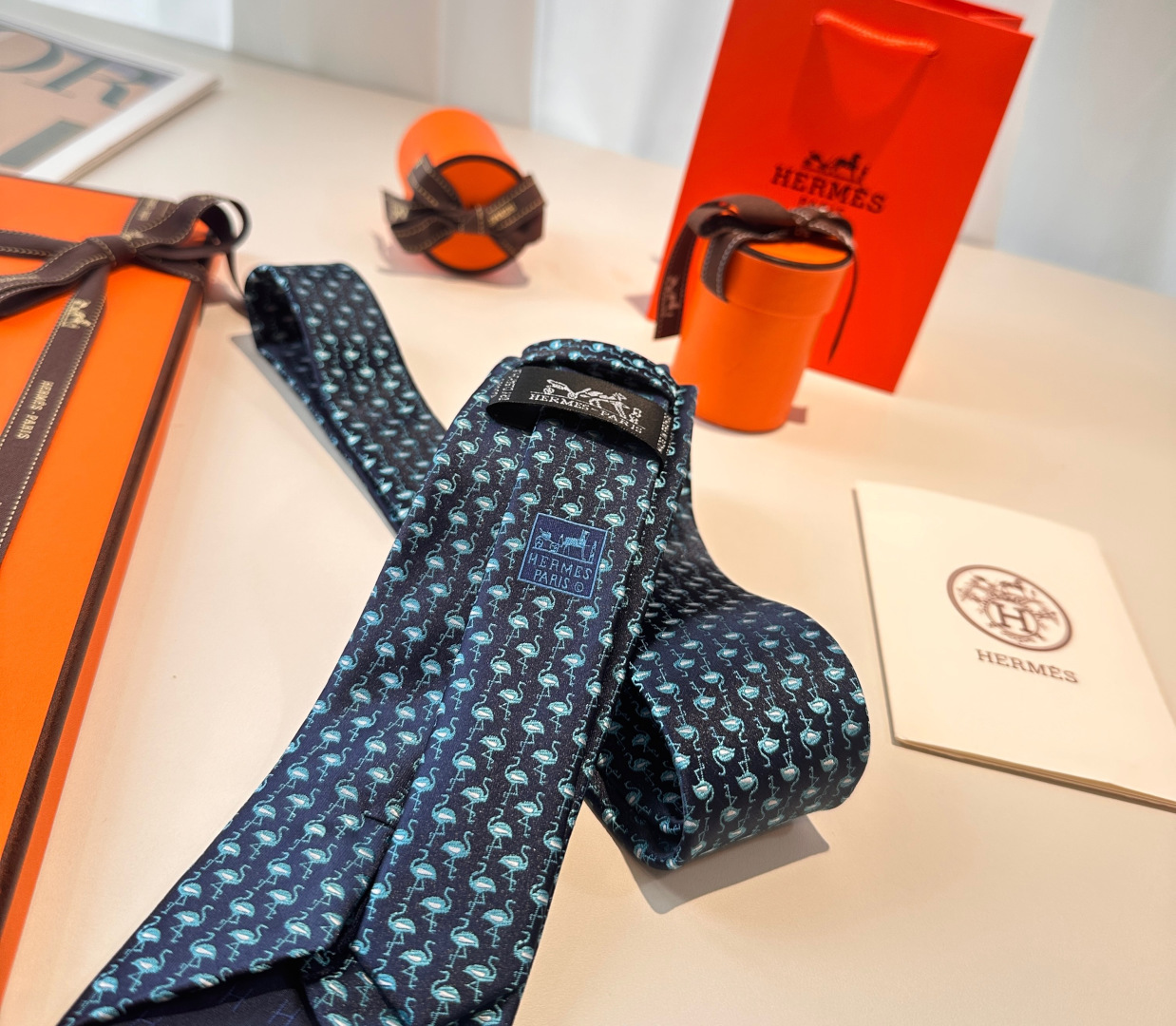 爱马仕动物系列 男士新款领带 👔👔，让男士可以充分展示自己个性。100%顶级斜纹真丝手工定制‼