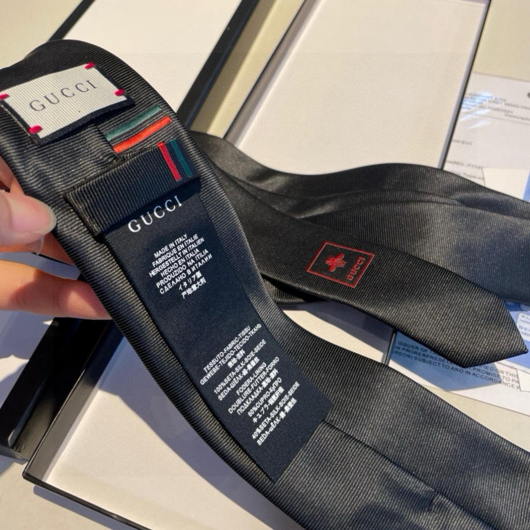G家专柜新款【GG标识领带】男士领带👔👔，稀有采用经典小G LOGO提花展现精湛手工与时尚优雅的理想选择