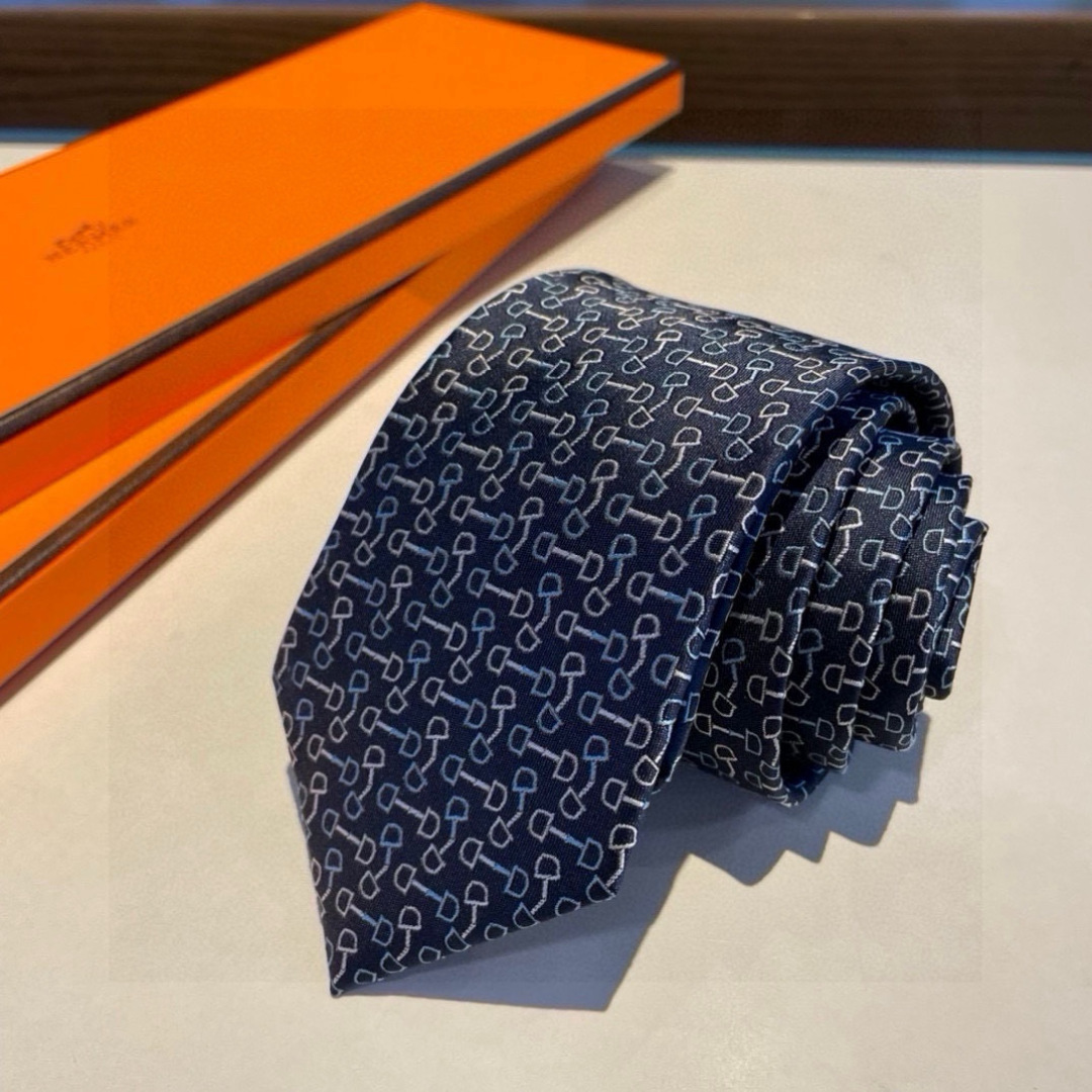 顶级专柜品质 🆕👨‍⚖️👨‍✈️H家男士新款领带系列👔👔，稀有H家每年都有一千条不同印花的领带面世，从最