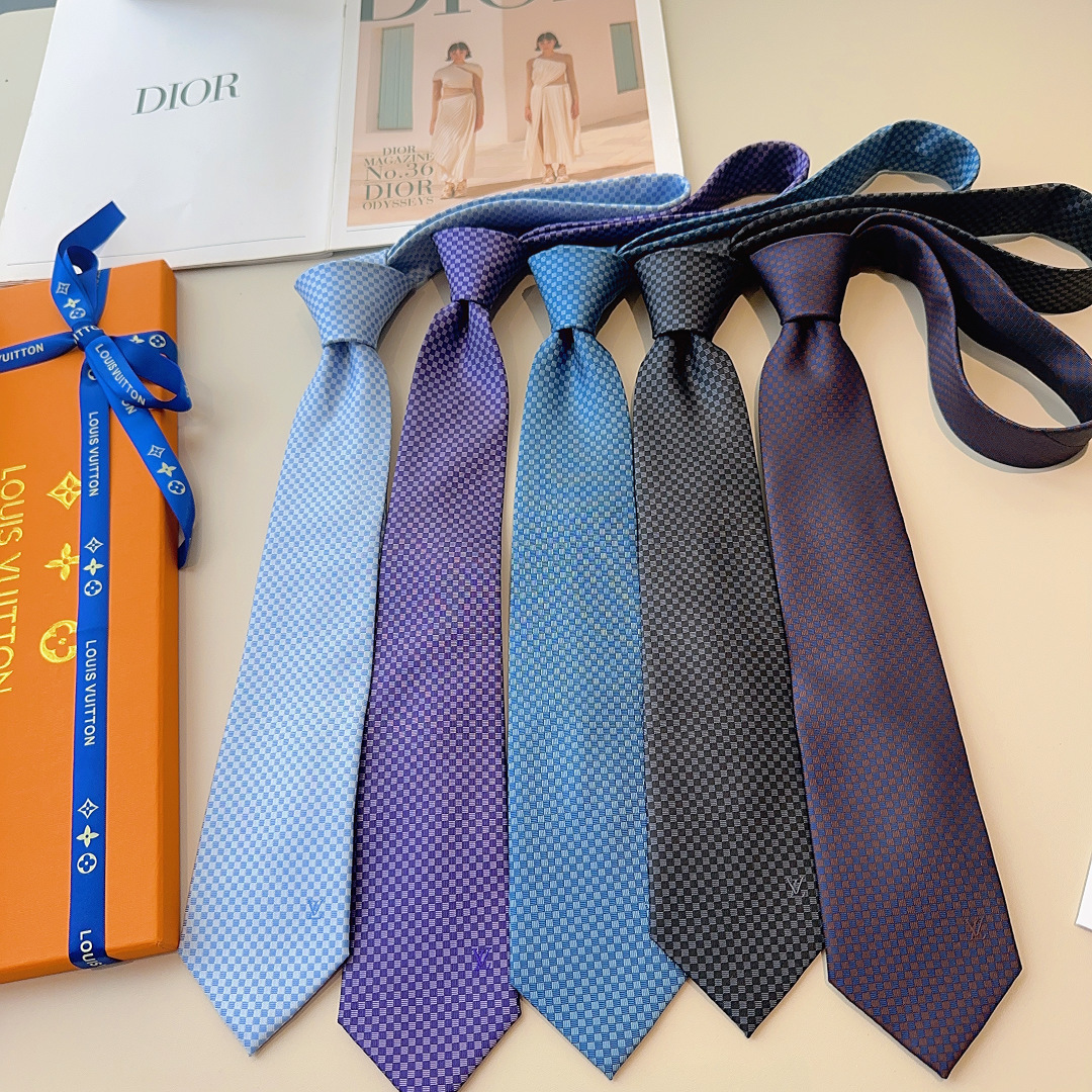LV领带 新款来袭 路易威登经典领带👔「棋盘格子」l'花纹，男士必备单品超时尚！高端品质 版型面料都达到