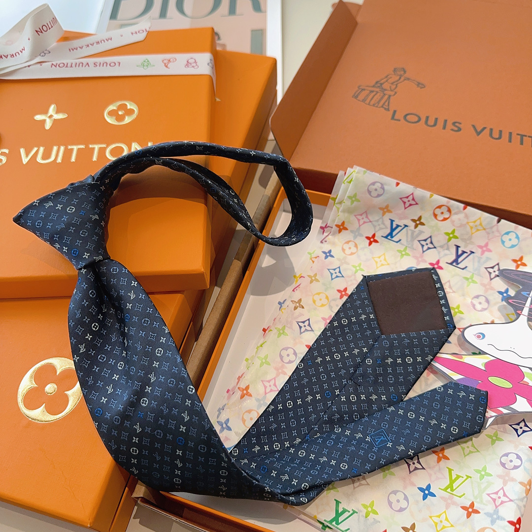 特 LV老花领带 ，路易威登经典领带👔老花提花设计，男士必备单品超时尚！高端品质 版型面料都达到品牌标准