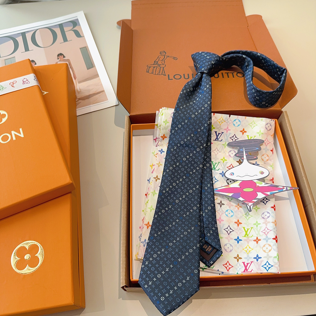 特 LV老花领带 ，路易威登经典领带👔老花提花设计，男士必备单品超时尚！高端品质 版型面料都达到品牌标准