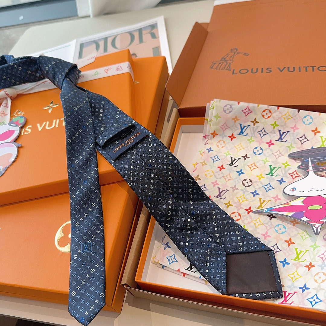 特 LV老花领带 ，路易威登经典领带👔老花提花设计，男士必备单品超时尚！高端品质 版型面料都达到品牌标准