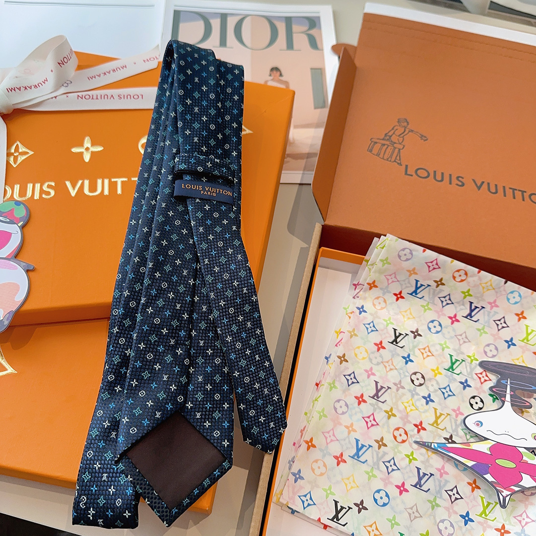 特 LV老花领带 ，路易威登经典领带👔老花提花设计，男士必备单品超时尚！高端品质 版型面料都达到品牌标准