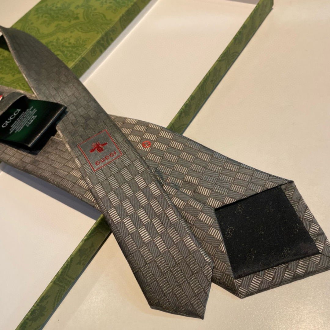 特批 G家专柜新款【GG标识印花领带】男士领带👔👔，稀有采用经典小G LOGO提花展现精湛手工与时尚优雅