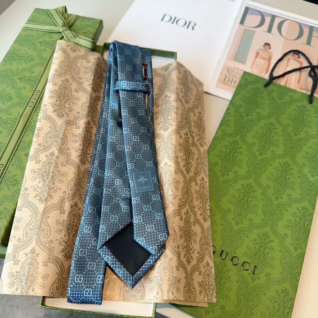 特 G家专柜新款【GG标识印花领带】男士领带👔👔，稀有采用经典小G LOGO提花展现精湛手工与时尚优雅的