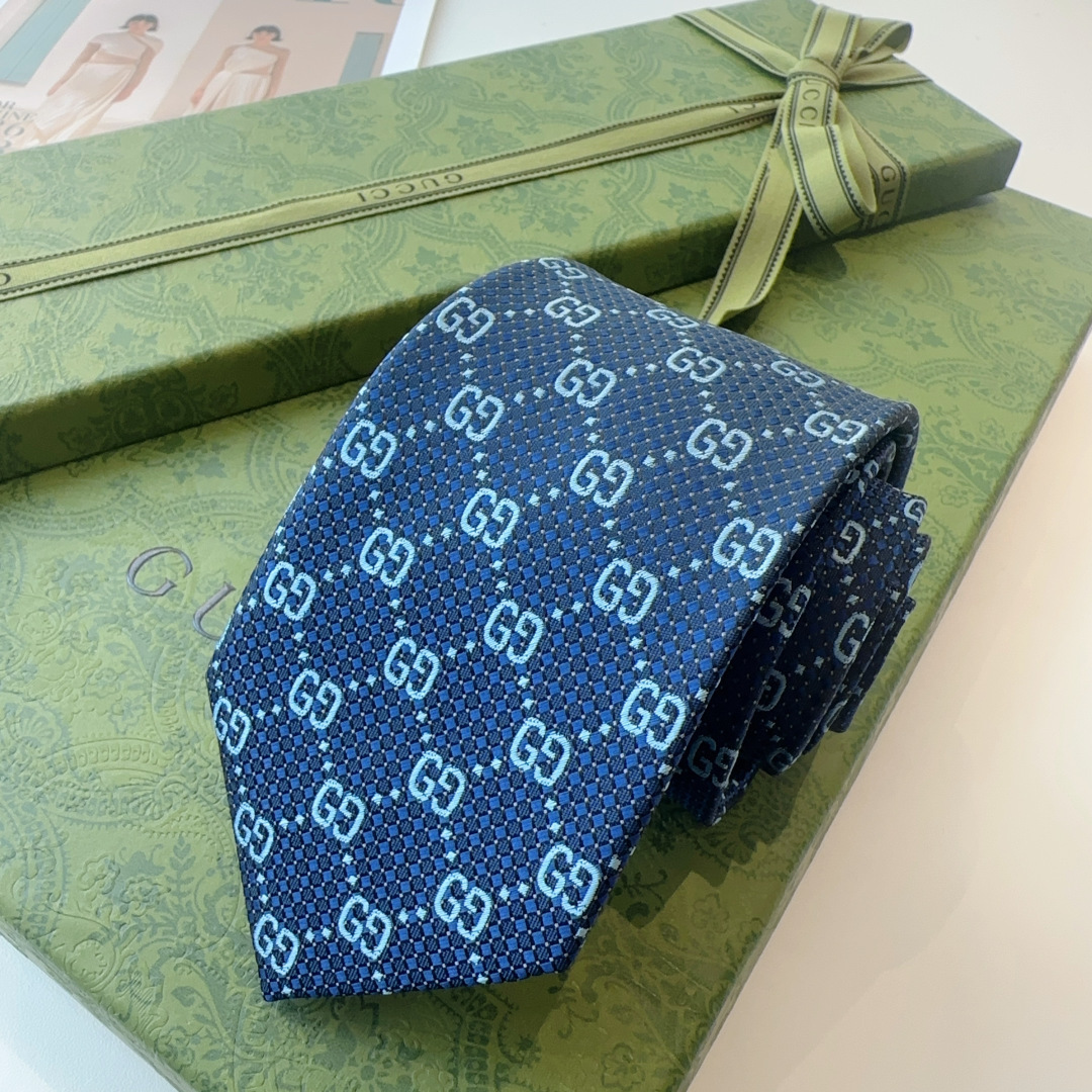 特 G家专柜新款【GG标识印花领带】男士领带👔👔，稀有采用经典小G LOGO提花展现精湛手工与时尚优雅的