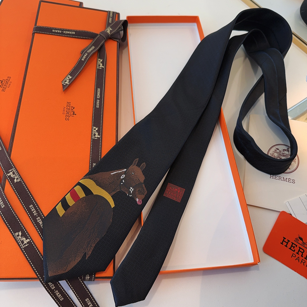 🌾 马年销量版 领带新款出货啦‼️‼️爱马仕男士新款领带系列👔👔，让男士可以充分展示自己个性。100%顶