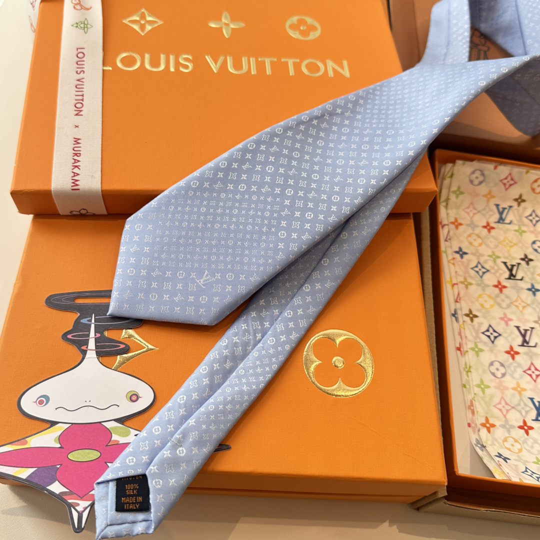 👏👏专柜同歩👔👔精致的小Logo暗纹提花，低调奢华大气的配色，这款领带将Lv标志性的Damier图案以同