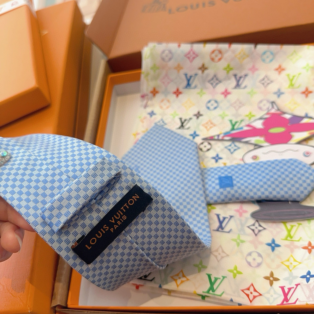 LV领带 新款来袭 路易威登经典领带👔「棋盘格子」l'花纹，男士必备单品超时尚！高端品质 版型面料都达到