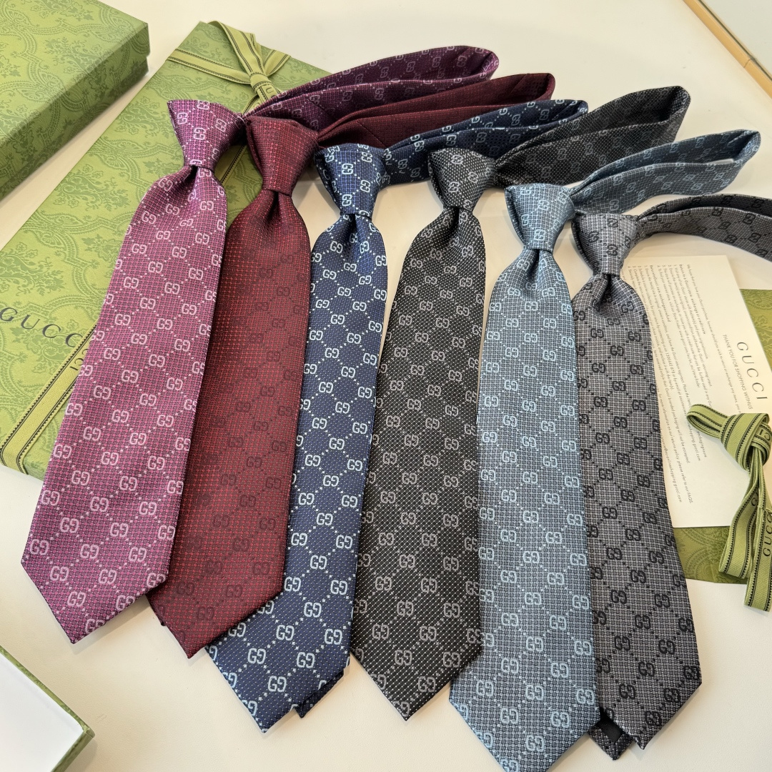 特 G家专柜新款【GG标识印花领带】男士领带👔👔，稀有采用经典小G LOGO提花展现精湛手工与时尚优雅的