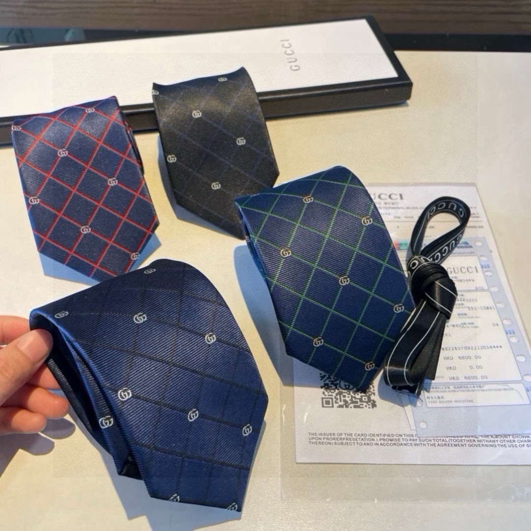 G家专柜新款【GG标识印花领带】男士领带👔👔，稀有采用经典小G LOGO提花展现精湛手工与时尚优雅的理想