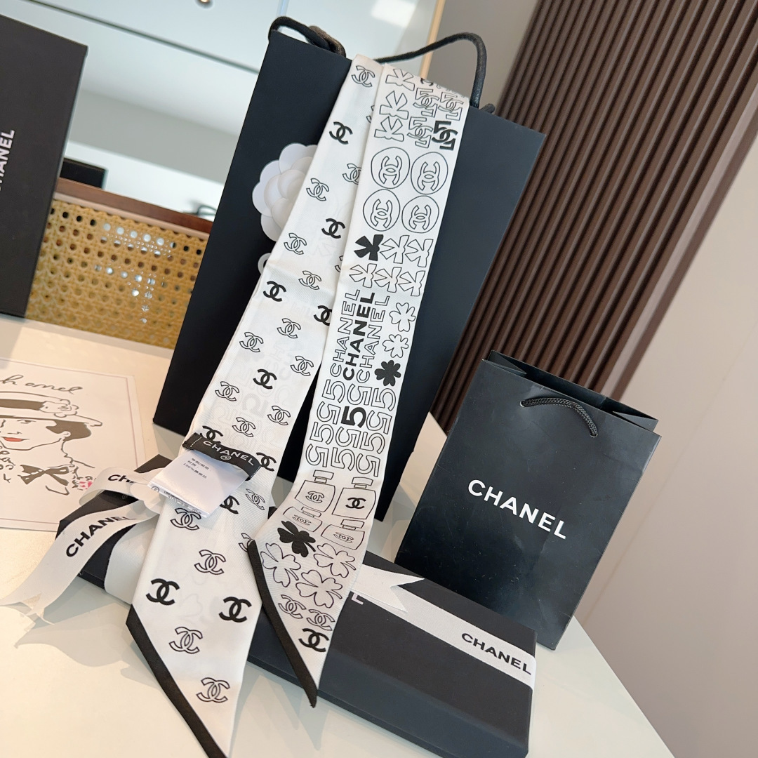 Chanel scarf ChanelTwilly ，Chanel ， ， — photo 9
