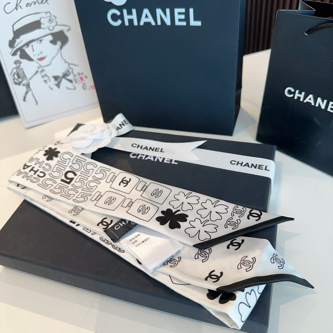Chanel scarf ChanelTwilly ，Chanel ， ， — photo 10