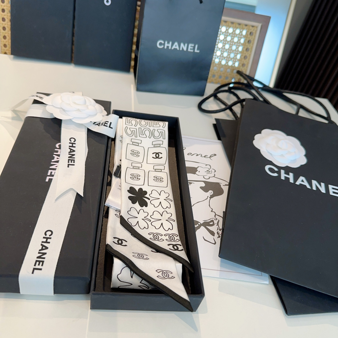 Chanel scarf ChanelTwilly ，Chanel ， ， — photo 3