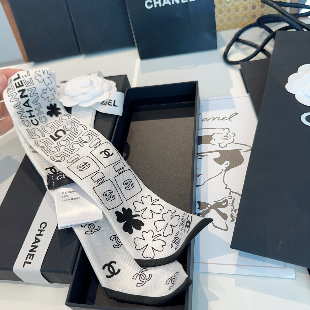 Chanel scarf ChanelTwilly ，Chanel ， ， — photo 7