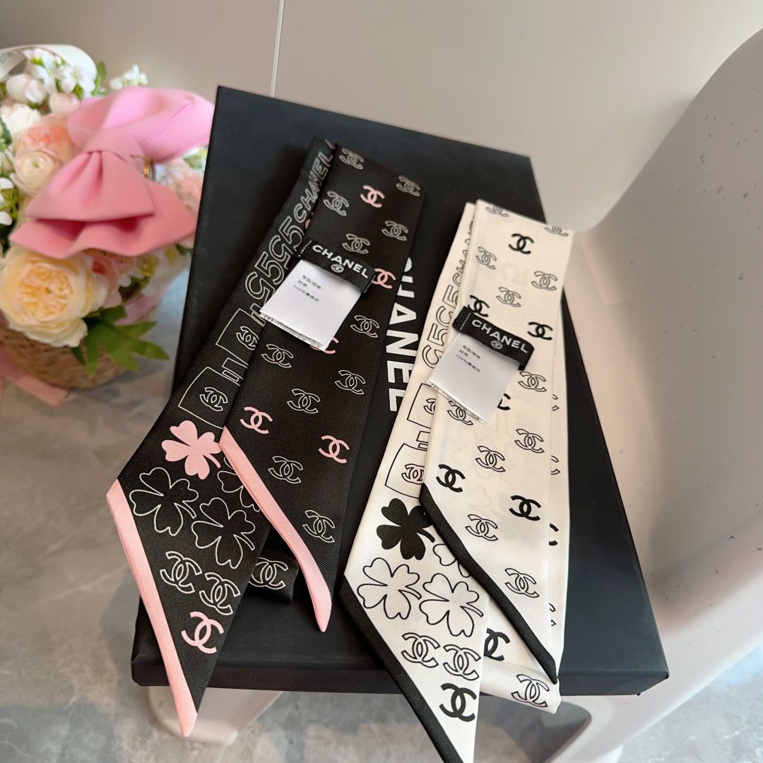 Chanel scarf ChanelTwilly ，Chanel ， ， — photo 2