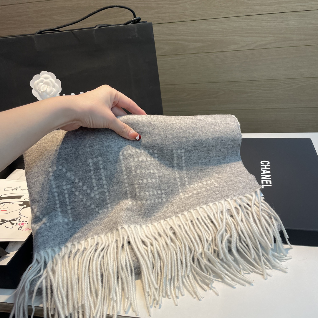 Bufanda Chanel — photo 2