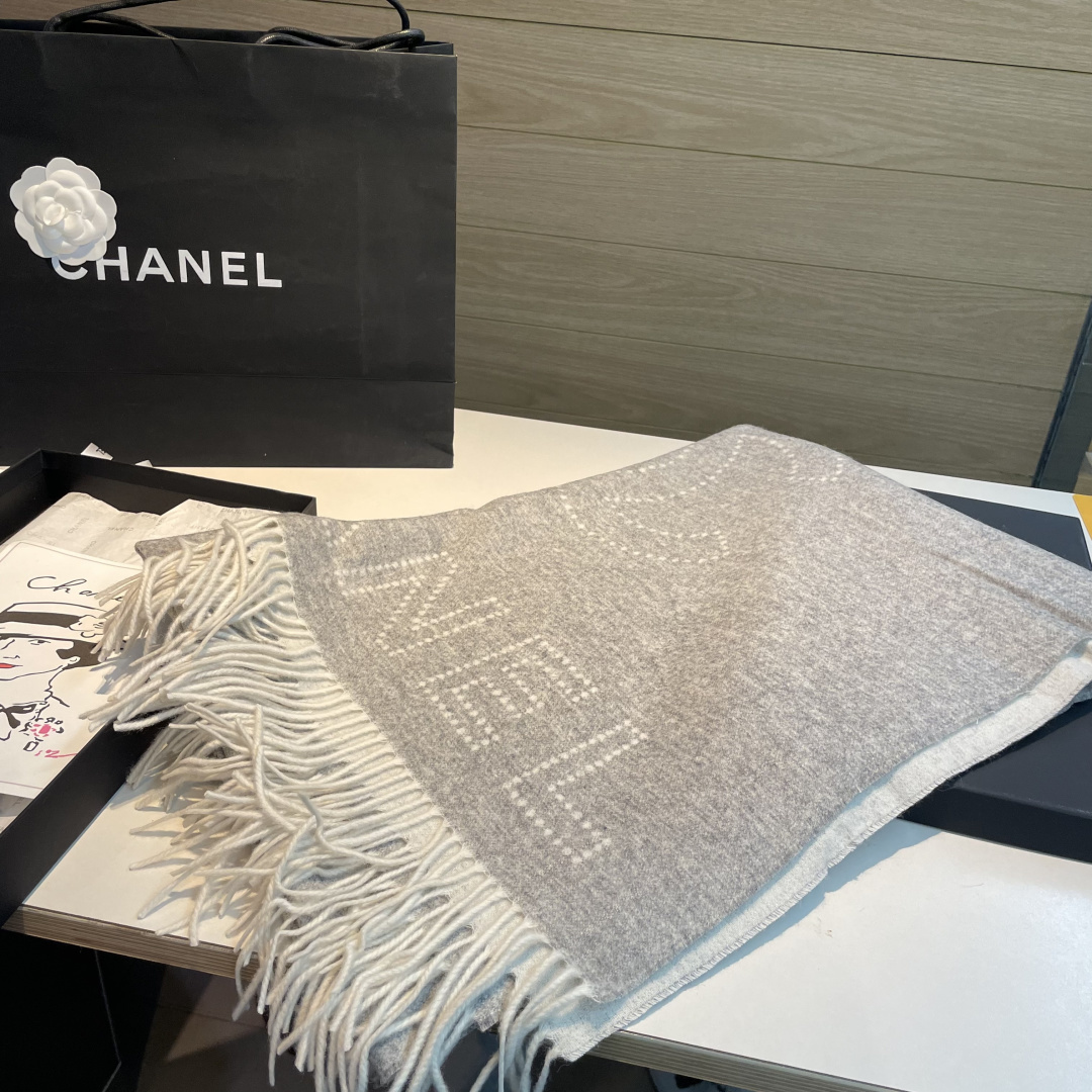 Bufanda Chanel — photo 4