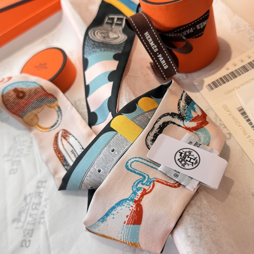 Hermes Scarf Hermes“ ”Twilly (100% ) — photo 5