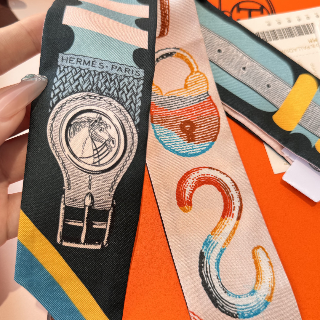 Hermes Scarf Hermes“ ”Twilly (100% ) — photo 8