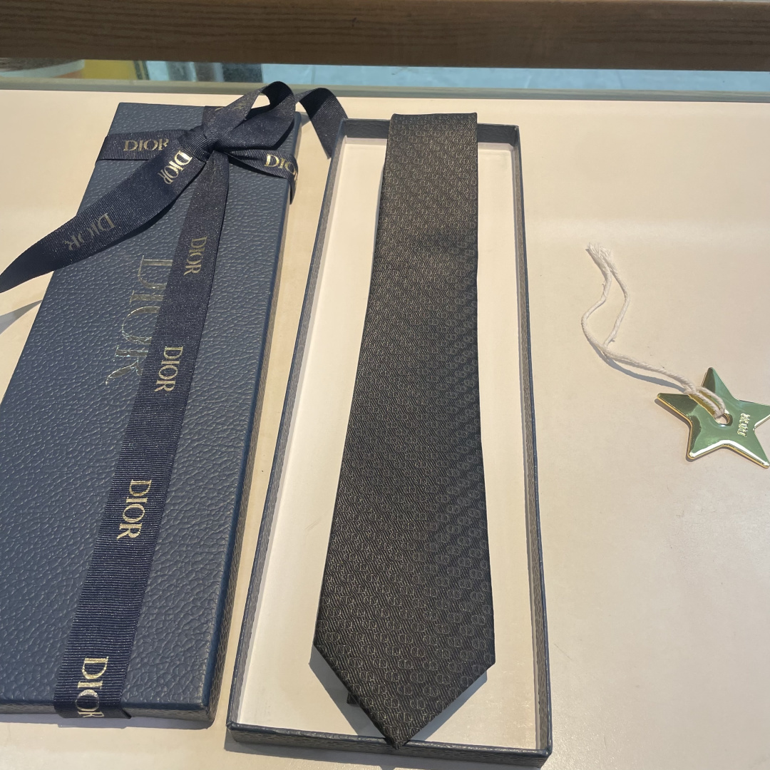 Men's Tie Style Tie Lookbook Reference image 2
