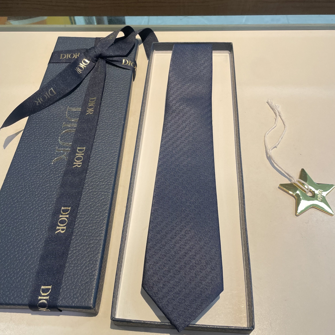 Men's Tie Style Tie Lookbook Reference image 2