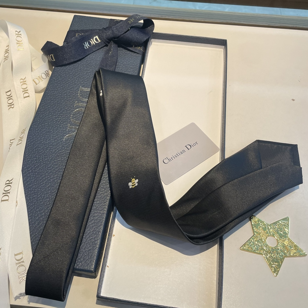 Men's Tie Style Tie Lookbook Reference image 2