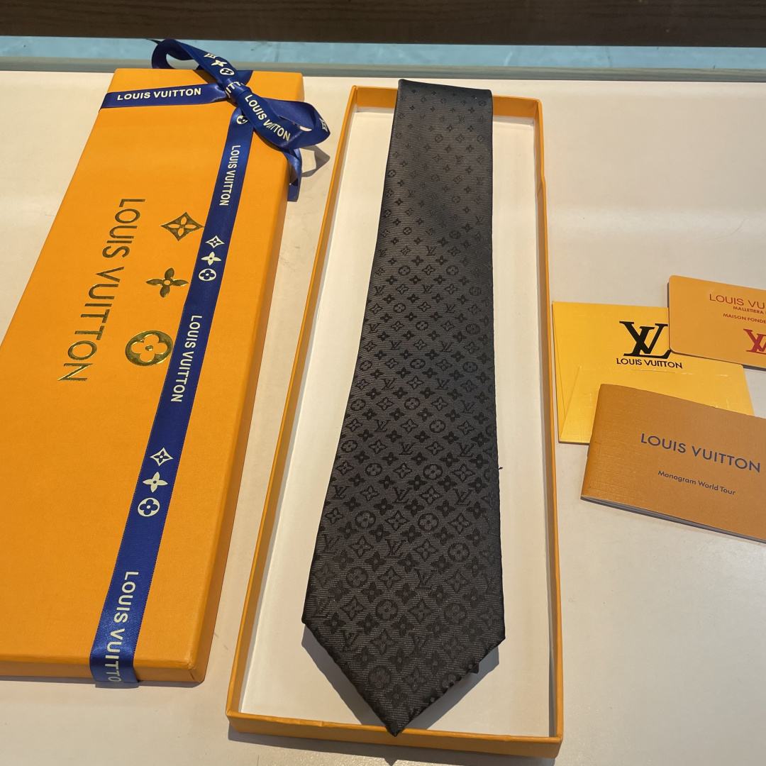 Men's Tie Style Grey Tie Lookbook Reference image 2