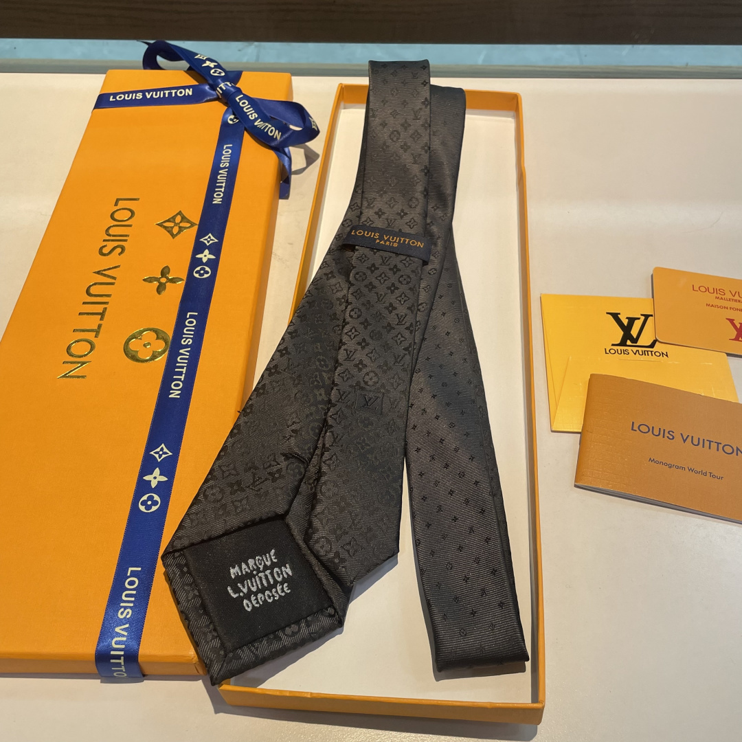 Men's Tie Style Grey Tie Other Tie detail image 3 from source 778740