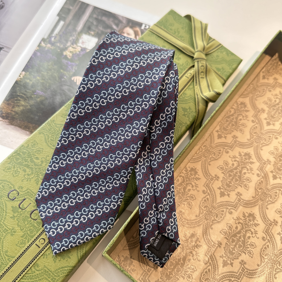 Men's Tie Style Beige Tie Other Tie detail image 8 from source 778757