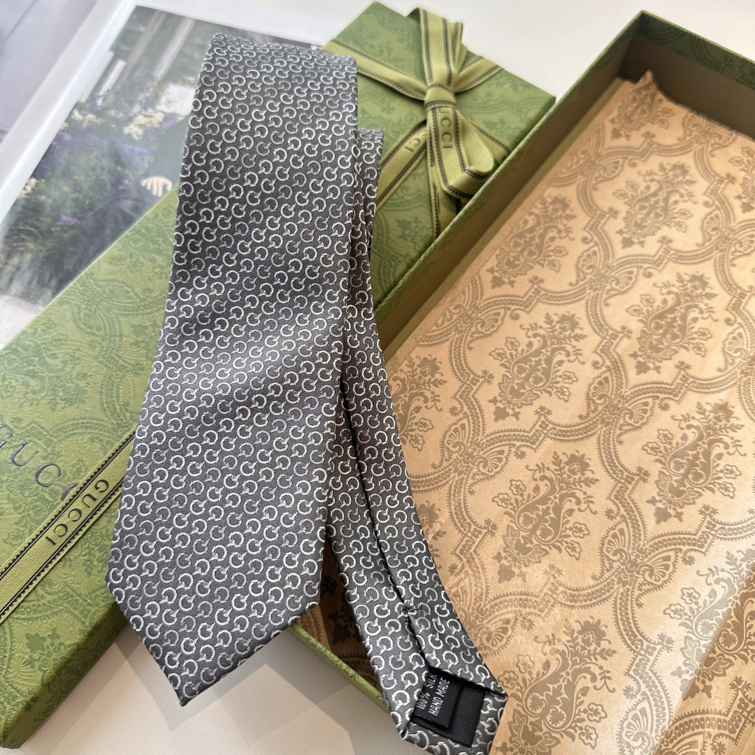Men's Tie Style Beige Tie Other Tie detail image 9 from source 778759