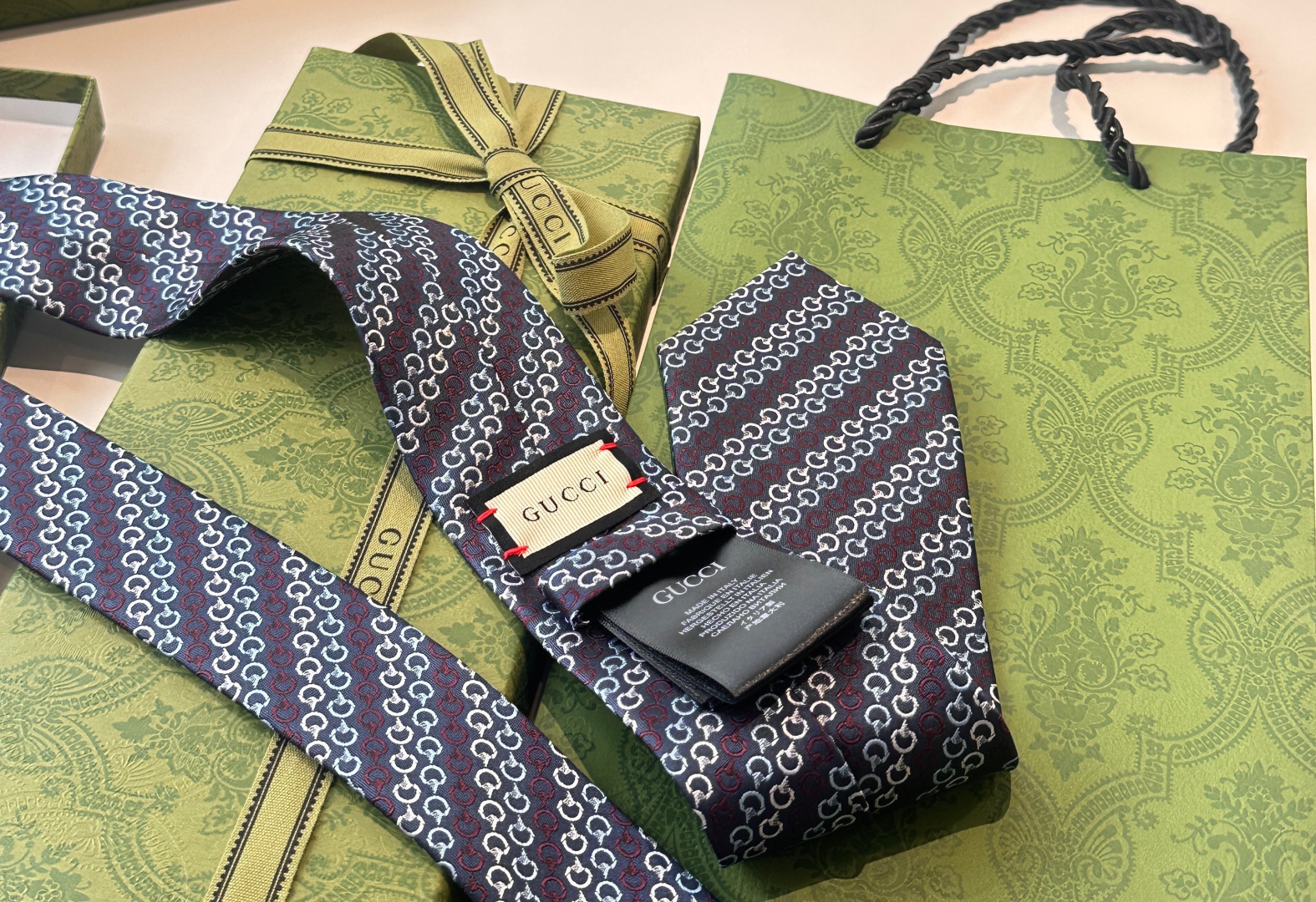 Men's Tie Style Beige Tie Other Tie detail image 5 from source 778757