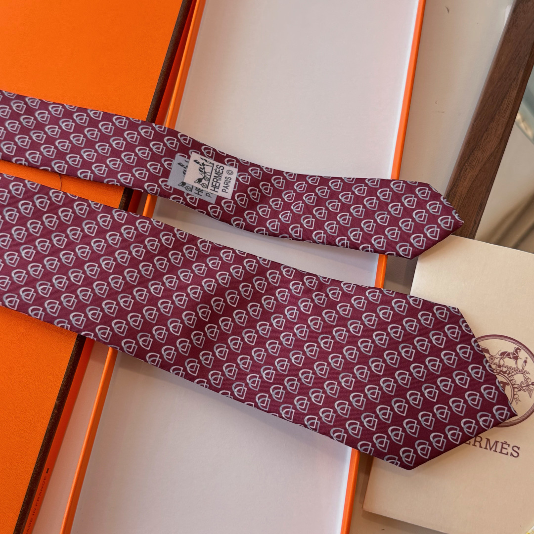 Men's Tie Style Beige Tie Other Tie detail image 6 from source 778709