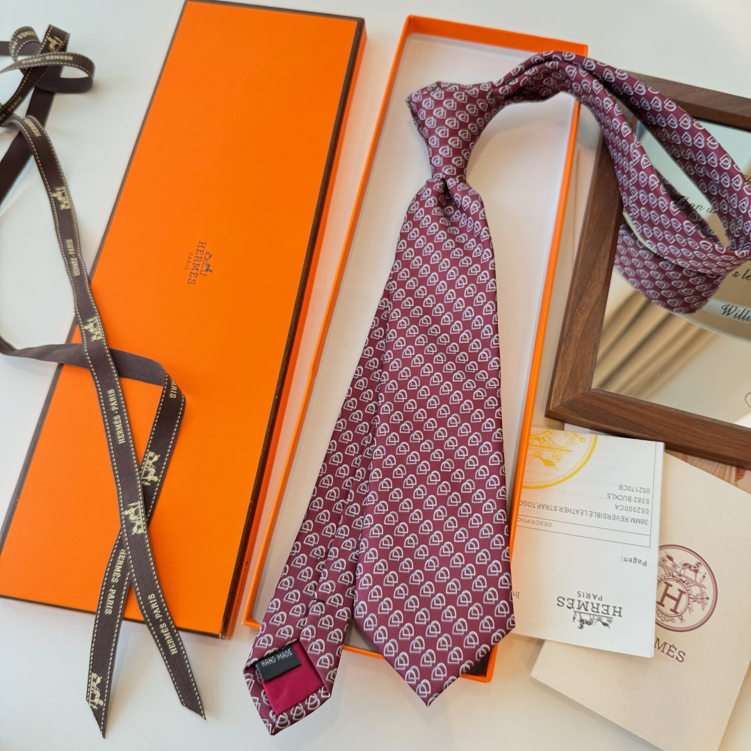 Men's Tie Style Beige Tie Other Tie detail image 9 from source 778709