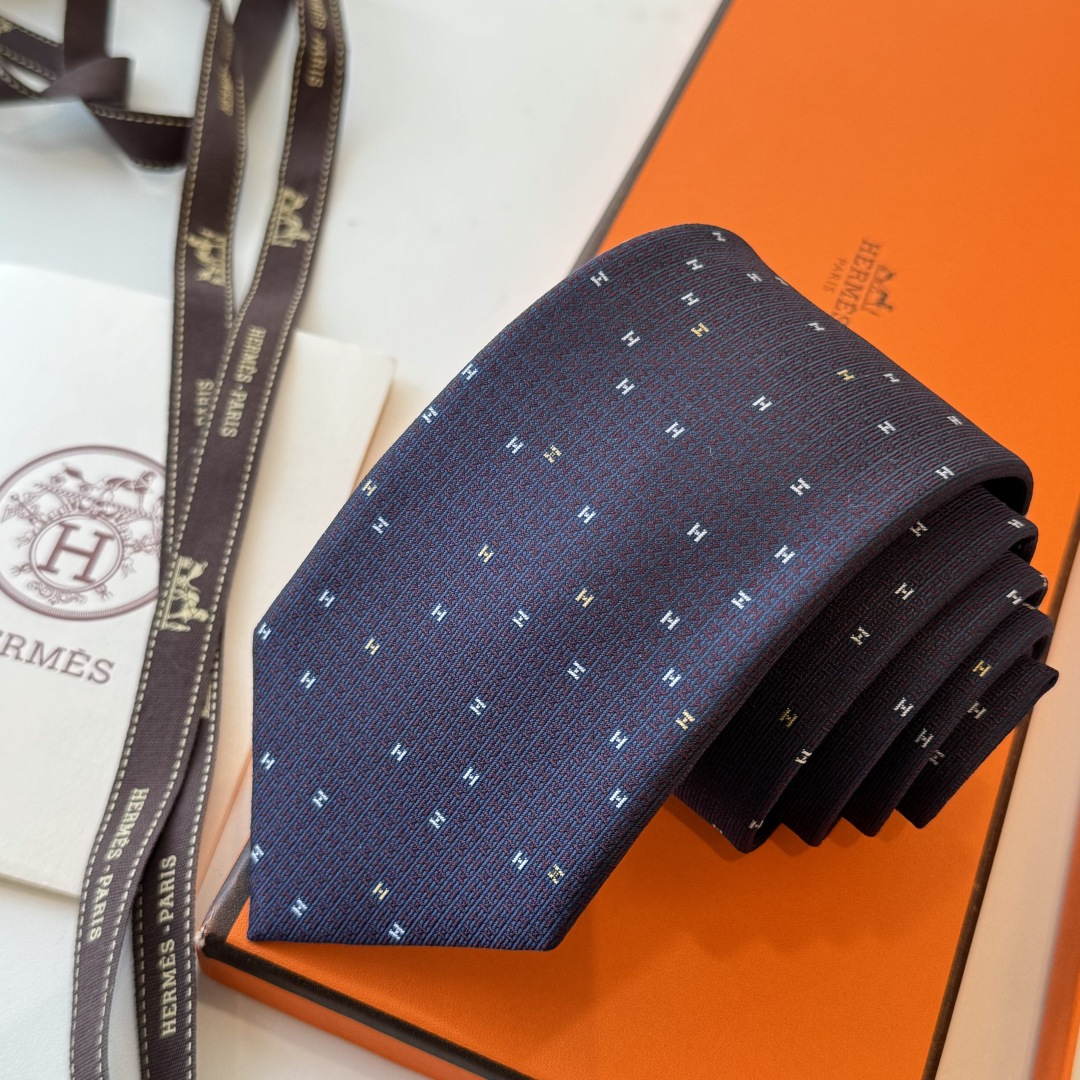 Men's Tie Style Beige Tie Other Tie detail image 9 from source 778690