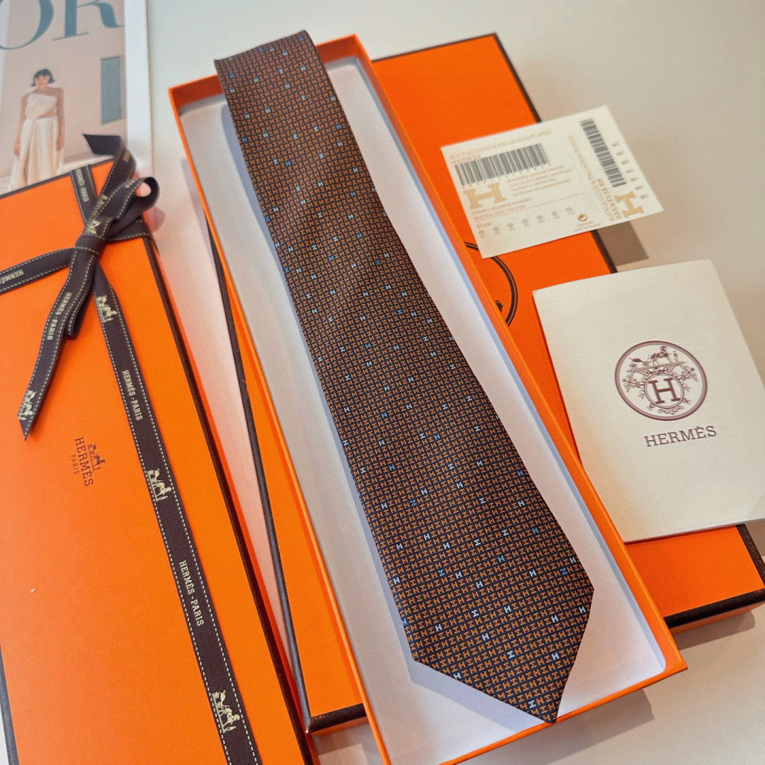 Men's Tie Style Beige Tie Other Tie detail image 4 from source 778691